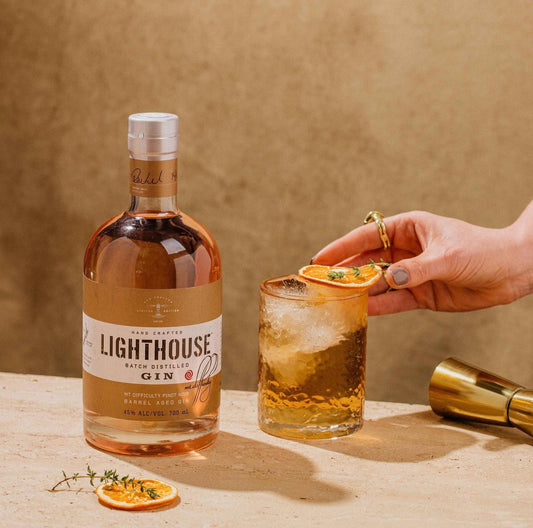 What Garnishes Go With What Drinks? Easy Cocktail Garnish Guide
